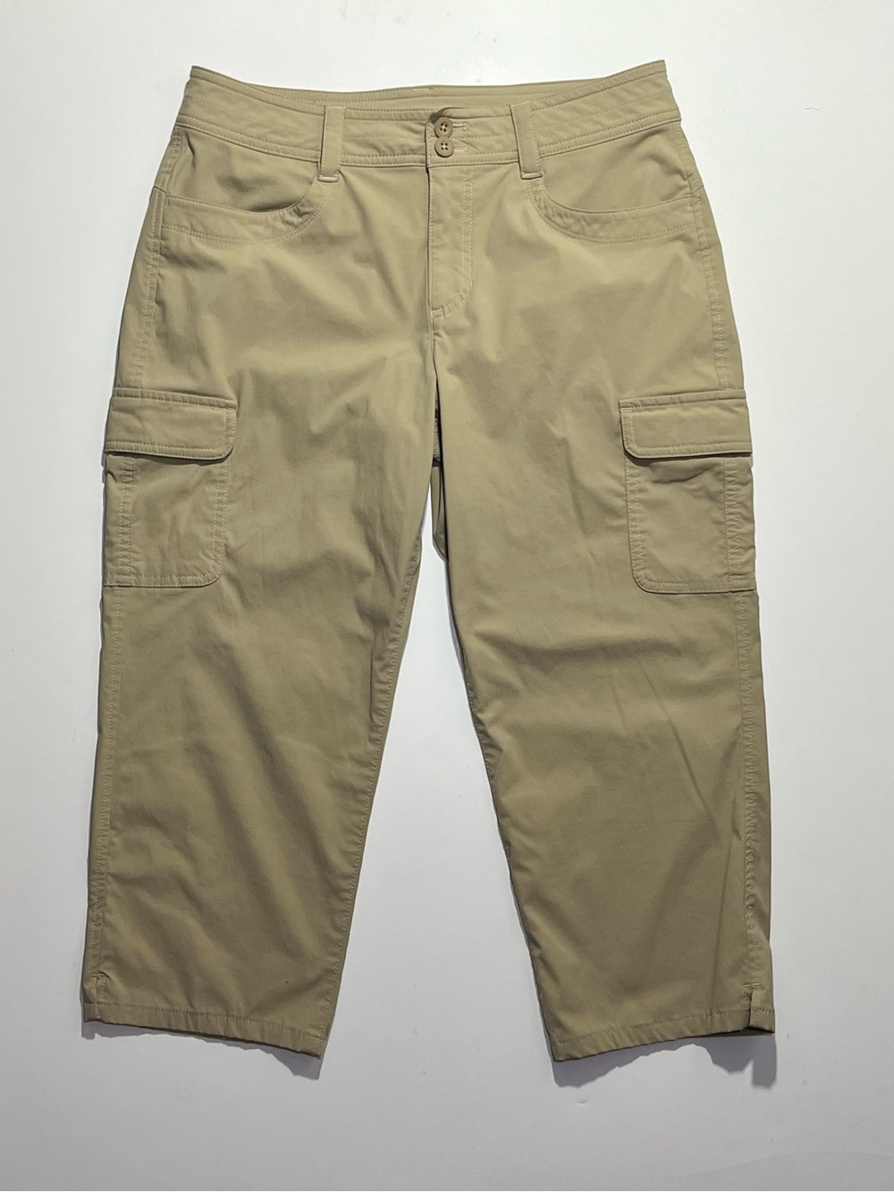 Women’s Eddie Bauer Travex Khaki Cargo Nylon Hiking Gorpcore Capri, Size 6 Reg